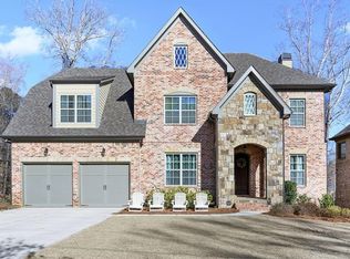 3017 Cravenridge Dr, Atlanta, GA 30319