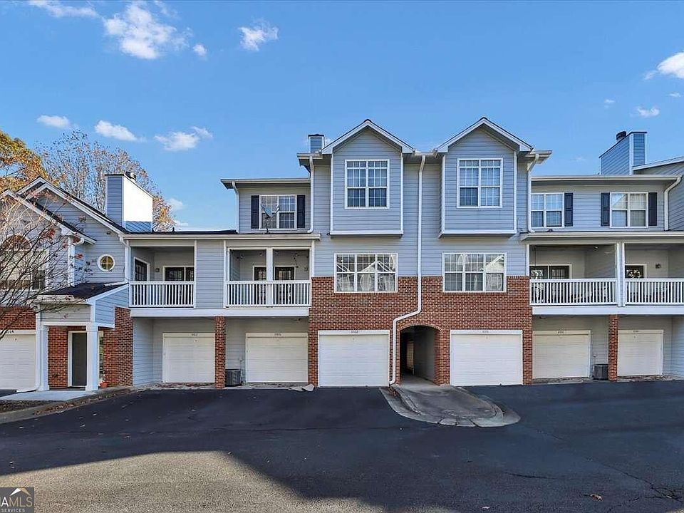 1st image of 1006 Vinings Forest Ln SE