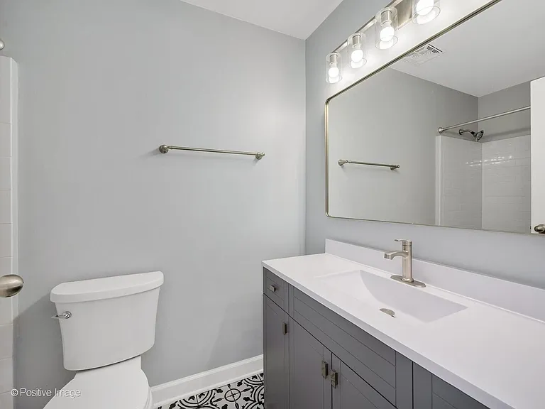 3018 Roberts Dr #8 — Photo 18