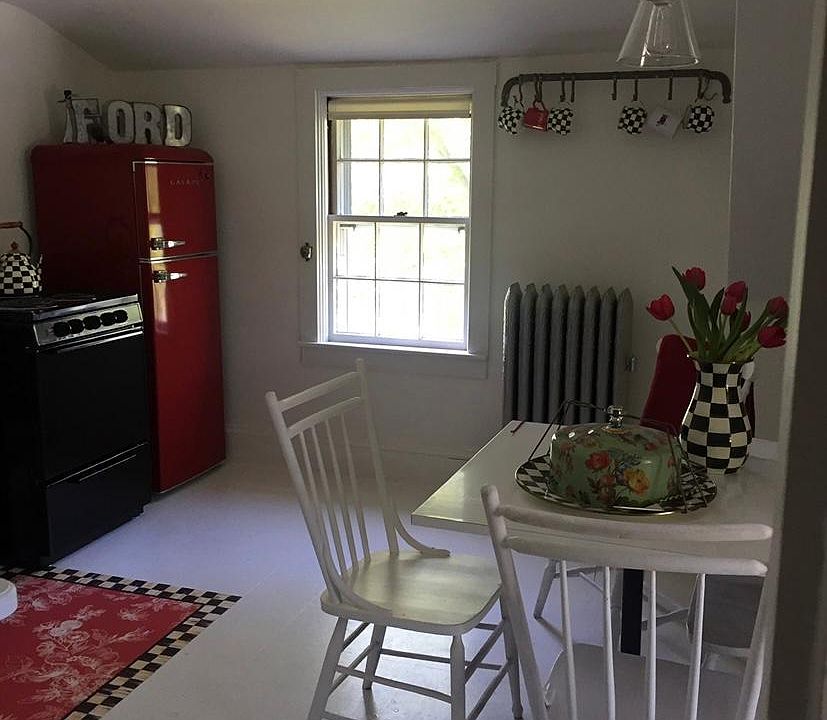 7577 Greenwood Ave 2, Rumford, RI 02916 Zillow