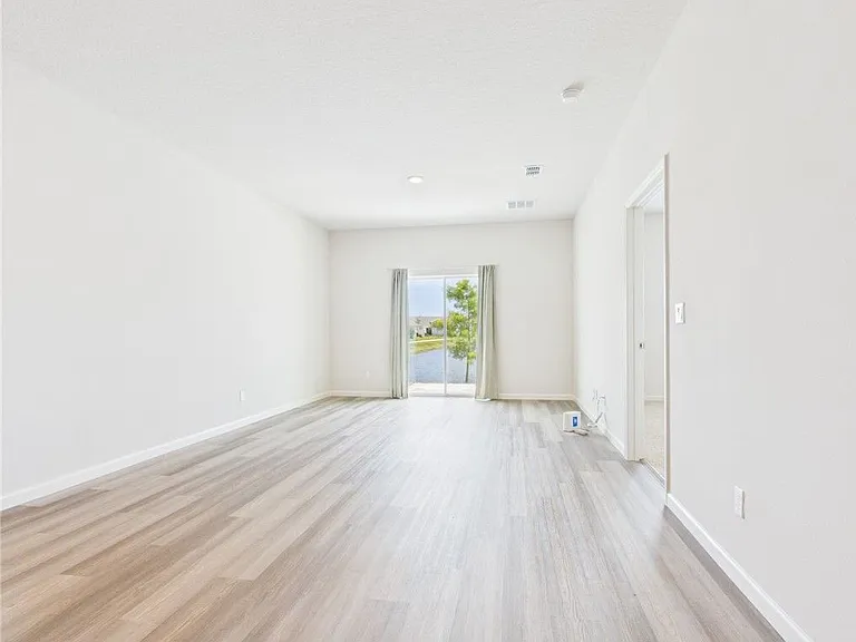 8920 Orchid Reserve Cir — Photo 6