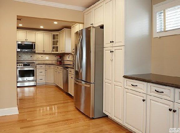 5th image of 16440 99th St