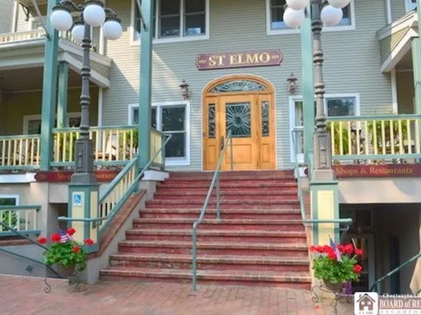 1 Pratt Ave #215, Chautauqua, NY 14722