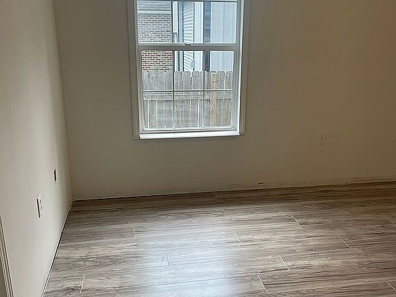 2nd image of 113 Louis Pvt Ln