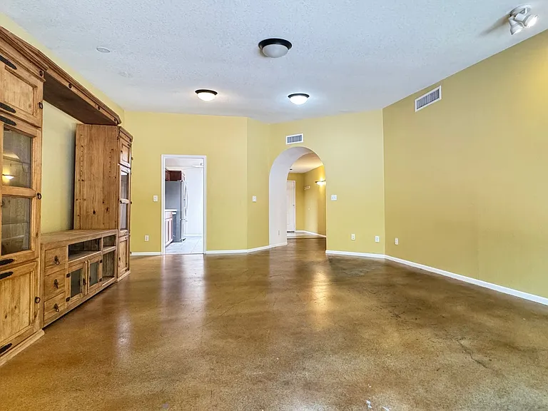 6208 N Rockglen Rd — Photo 7