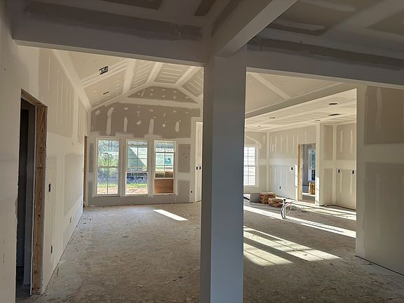5th image of 199 Churchview Dr