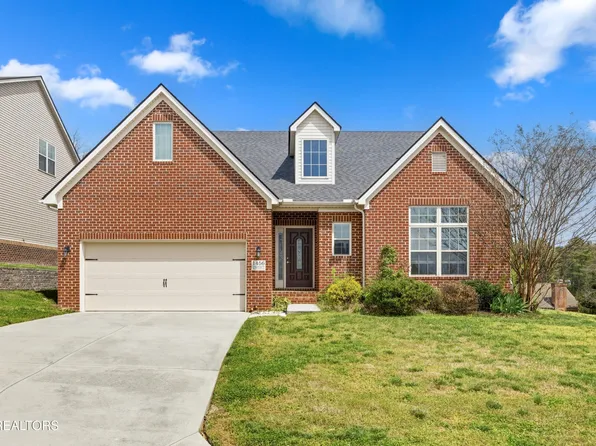 1456 Mossy Rock Ln, Knoxville, TN 37922