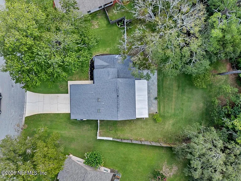 14352 Crystal Cove Dr S — Photo 43