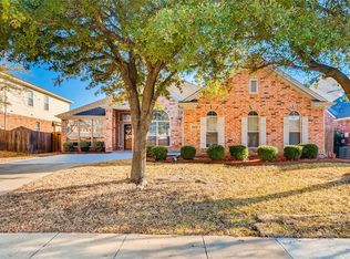 2210 Mitchell Ln, Rowlett, TX 75088