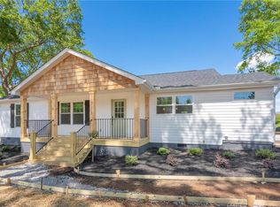 733 Dunklin Bridge Rd, Fountain Inn, SC 29644