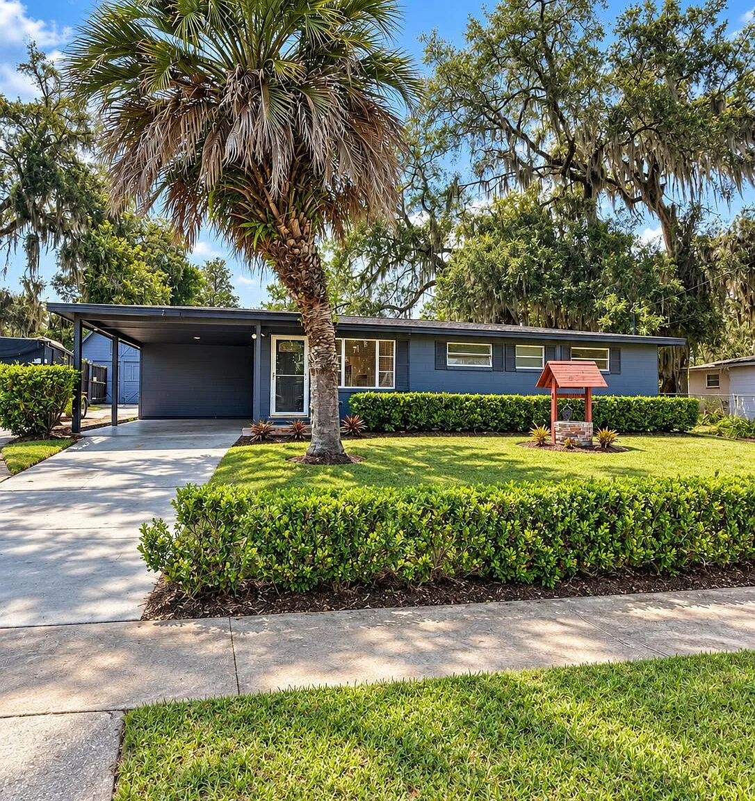 4 bed, 2.0 bath, 1092 sqft, $1,700 — Photo 1