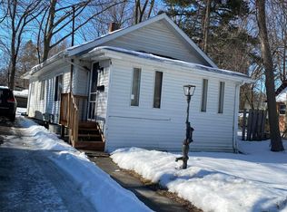 1733 Robertson Ave, Lansing, MI 48915