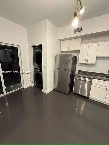 5131 NW 5th Ave #0 — Photo 1