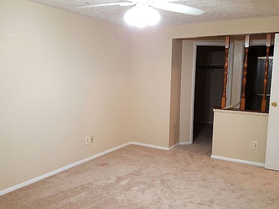 4th image of 1222 Brockdell Ct