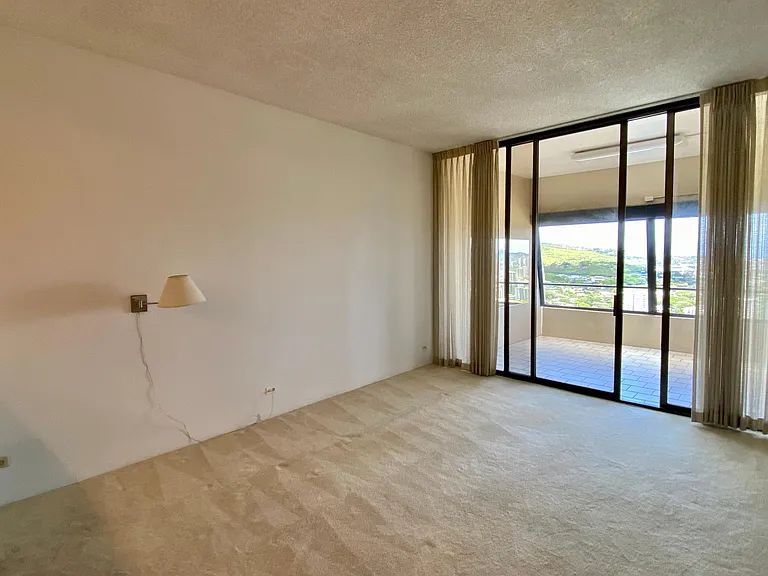 1717 Mott Smith Dr #Penthouse 3 — Photo 5