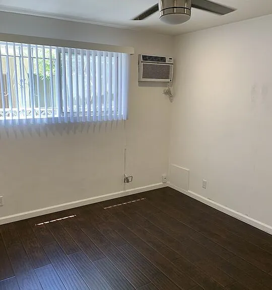 7924 Clinton St #7 — Photo 15