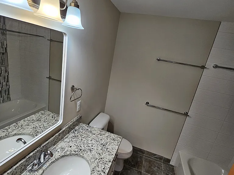 42405 Stanford Way — Photo 6