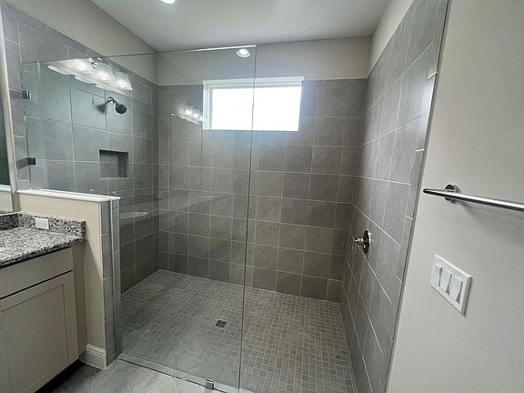 5th image of 8431 Coral Reef Way