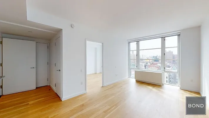 Rented by Bond New York | media 3