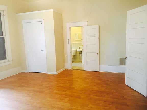 3rd image of 1208 Dawson St