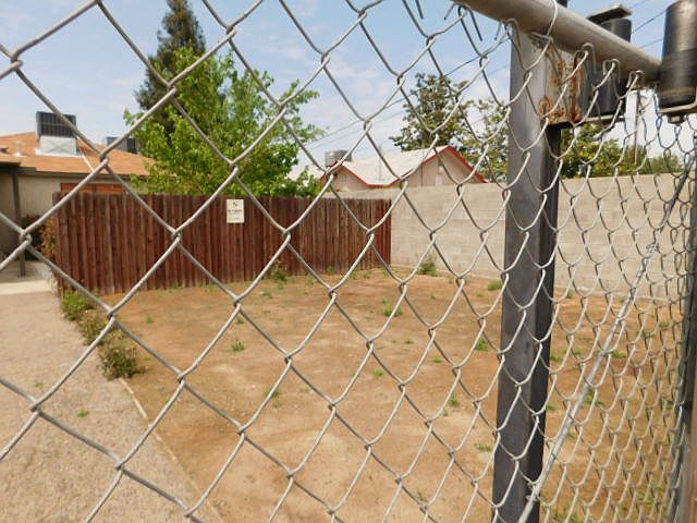 Room to build garage