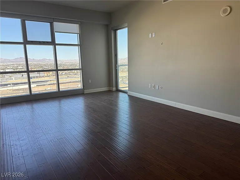 150 Las Vegas Blvd #1716 — Photo 10