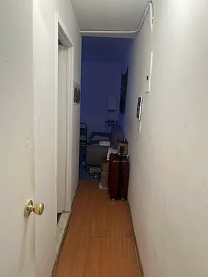 Rented by Compass | media 21