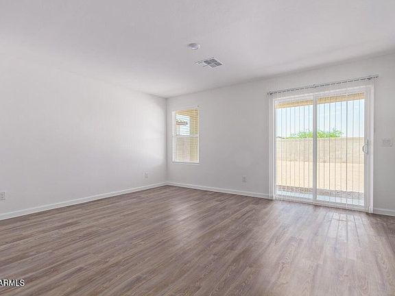 4th image of 1158 N Larat Ln