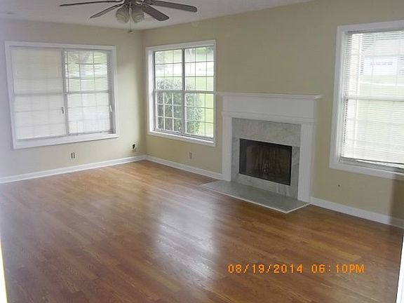 4th image of 3401 Vernon Ct SE