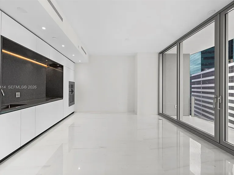 300 Biscayne Boulevard Way #1708 — Photo 5