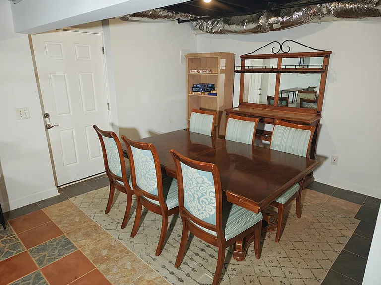 3190 Crestview Cir — Photo 18