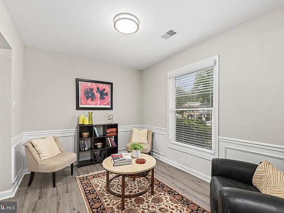 2nd image of 6426 Silver Ridge Cir