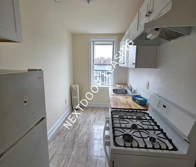 894 John F Kennedy Blvd #41M — Photo 2