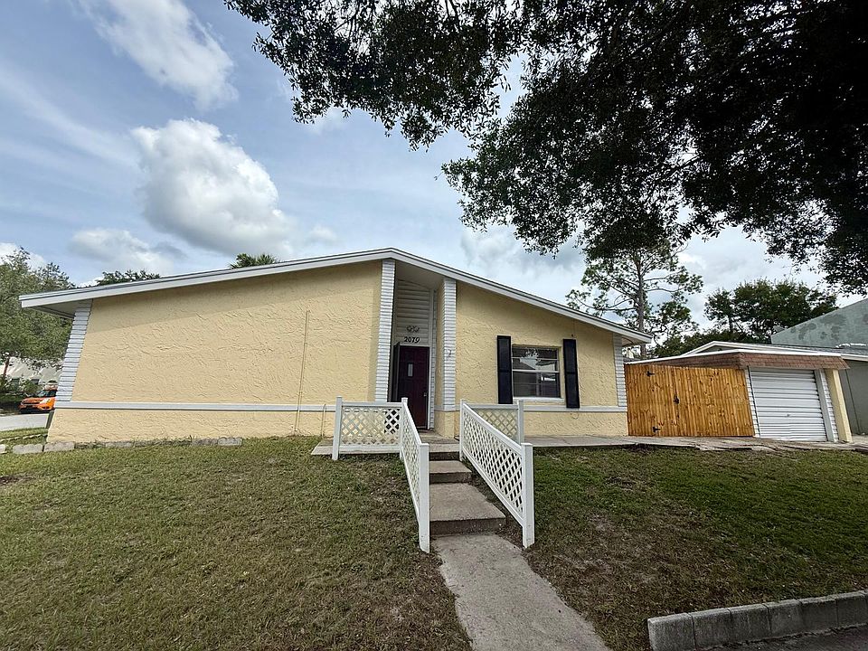 1st image of 2079 Santiago Way N