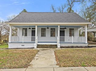 603 College St, Port Gibson, MS 39150