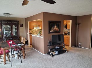 1168 Northbury Ln APT B2, Wheeling, IL
