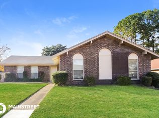 3723 Clarke Rd, Memphis, TN 38115