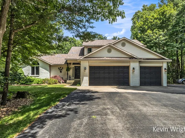 4316 Fenner Rd, Muskegon, MI 49445