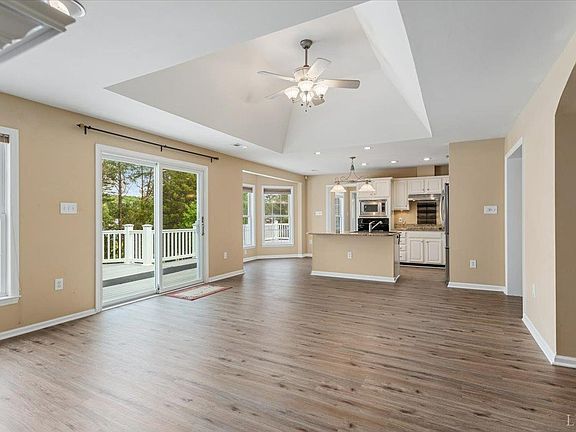 4th image of 1415 Lake Shore Dr
