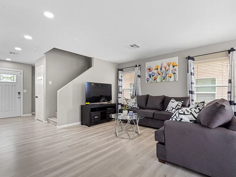 6391 Cactus Dahlia St — Photo 4