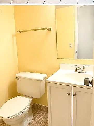 12 Brighton Dr #12-A — Photo 4