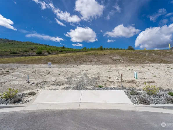 174 Loretta Lane, Chelan, WA 98816