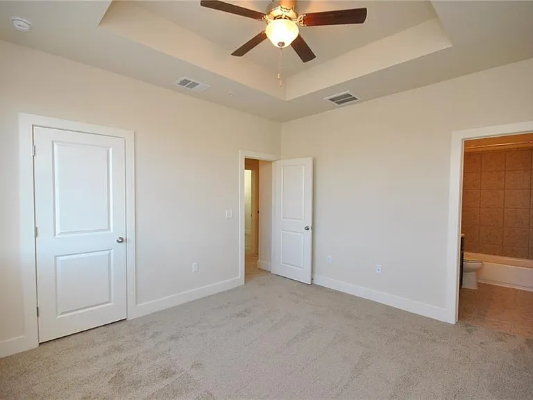 2222 Creekside Ln #C — Photo 17
