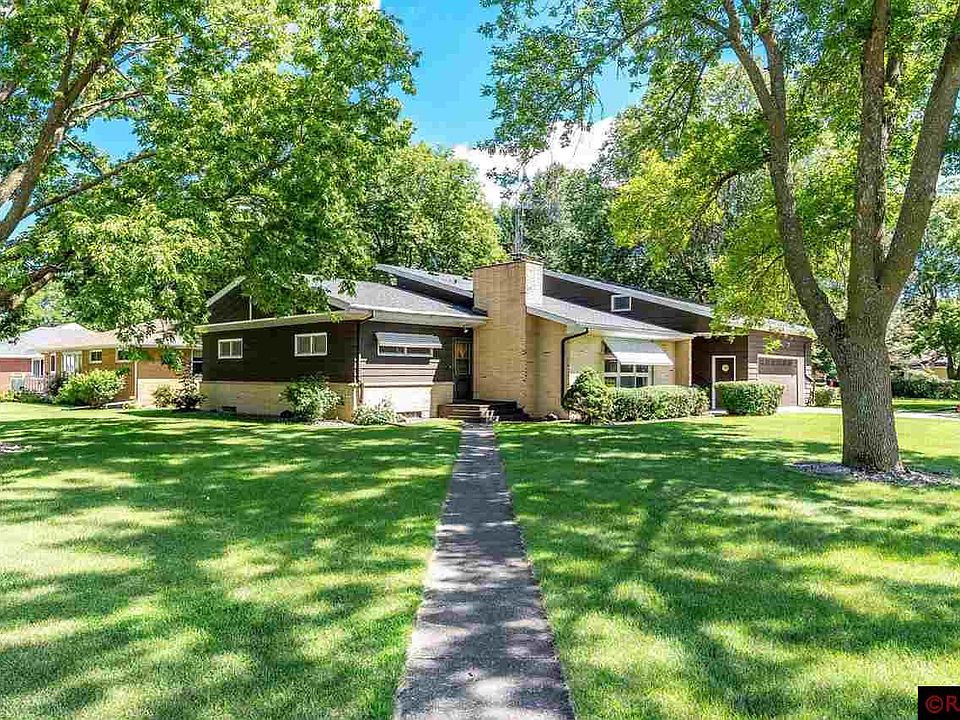 300 2nd Ave S, Amboy, MN 56010 Zillow