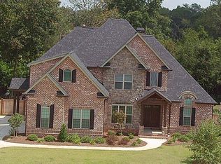 222 Avondale Cir, Warner Robins, GA 31088