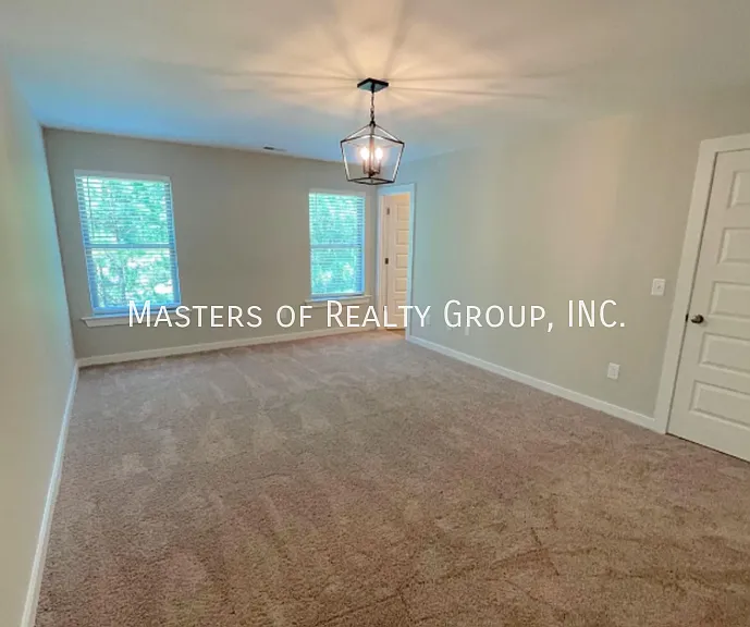 329 Shiloh Creek Dr — Photo 31