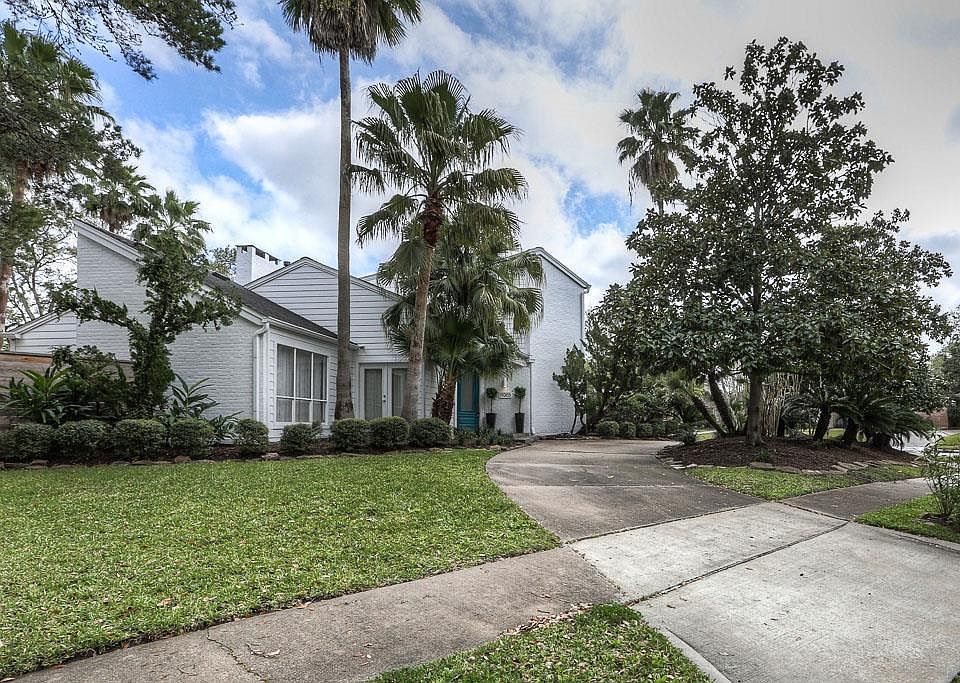 1st image of 11963 Pebble Rock Dr