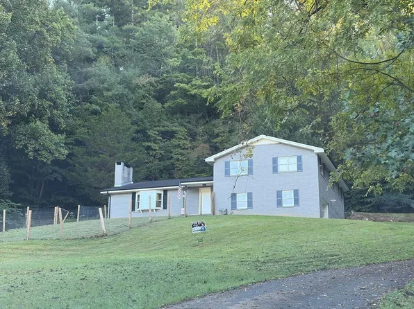 115 Freeman Silvers Rd, Erwin, TN 37650