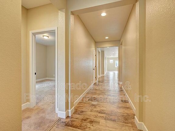 5th image of 610 W 173rd Pl