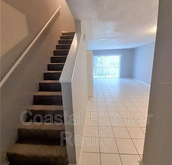7600 Abbey Ln #C — Photo 6